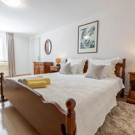 Apartment Dijan *