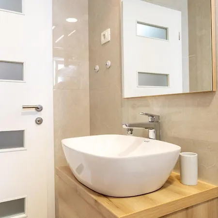 Apartment Dijan