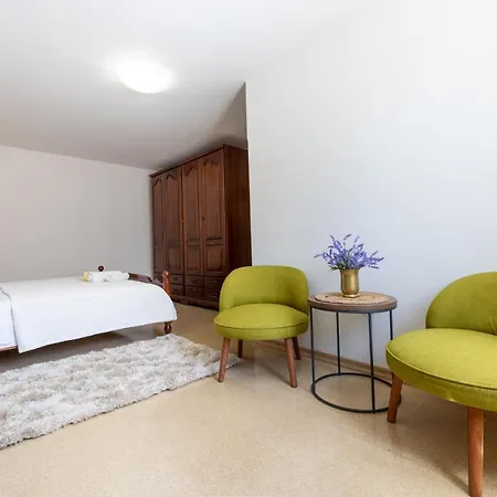 Dijan Apartment