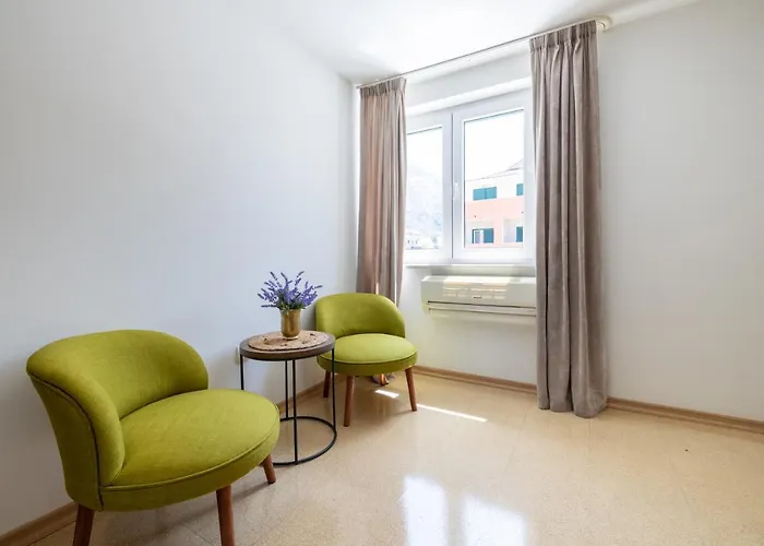 Dijan Apartament Makarska